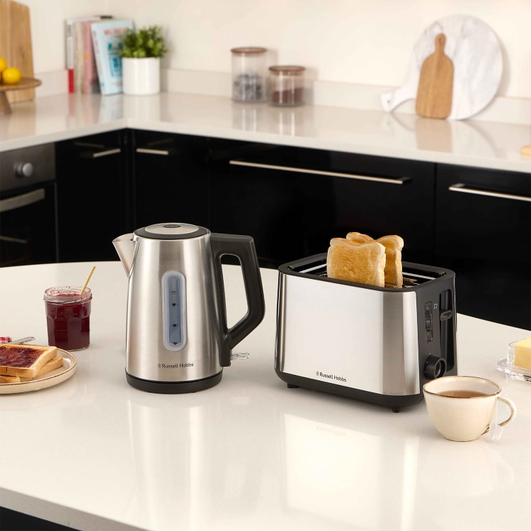Russell Hobbs Adventure 2 Slice Toaster & Stainless Steel Classic Kettle Set